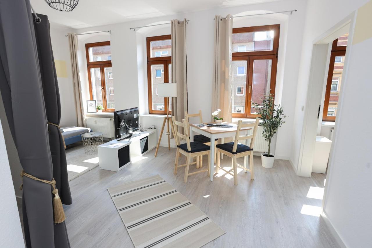 Apartment Fullhouse - - M45 Chemnitz