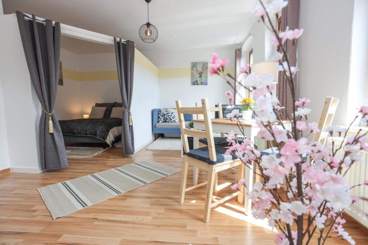 Fullhouse - - M45 Chemnitz